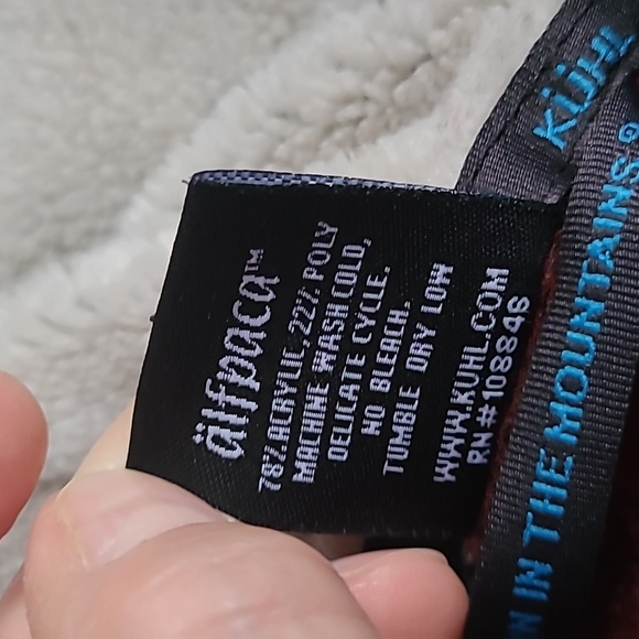 Woman's Kuhl Alfpaca Zip-up Hoodie - Picture 5 of 6